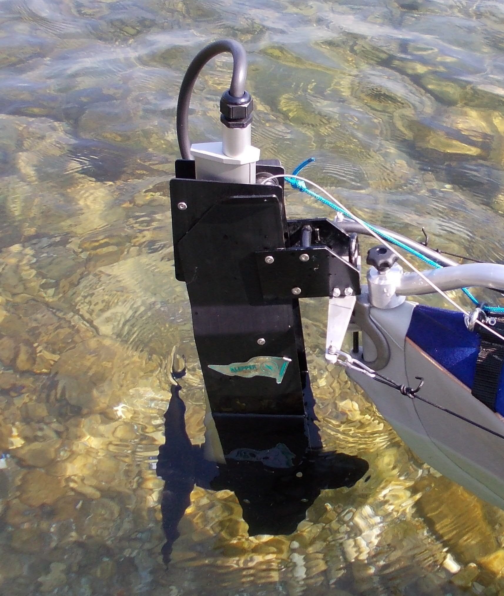 Variant 1 -E-Boat motor "3-HE" High Efficiency with battery (lead gel) and control system