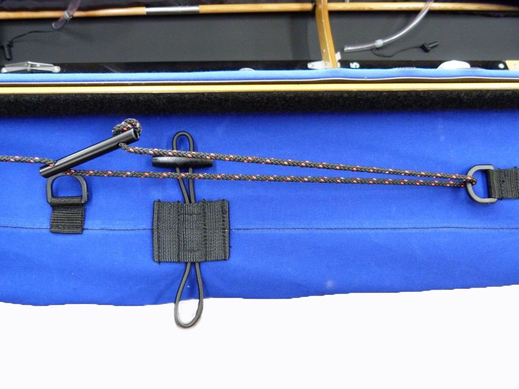 Shrouds tensioner for lifting leash