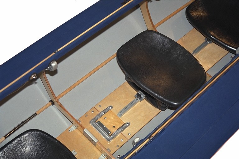 Sliding seat - foamed - all models