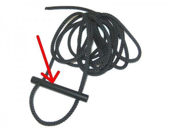 Shrouds tensioner for lifting leash